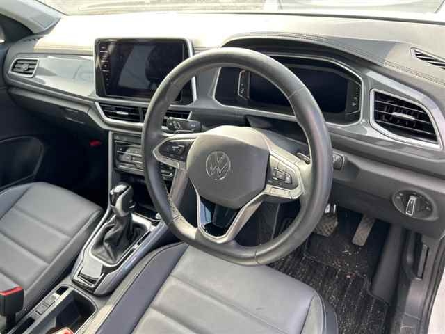 VOLKSWAGEN T-ROC 2024
