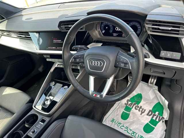 AUDI A3 2024