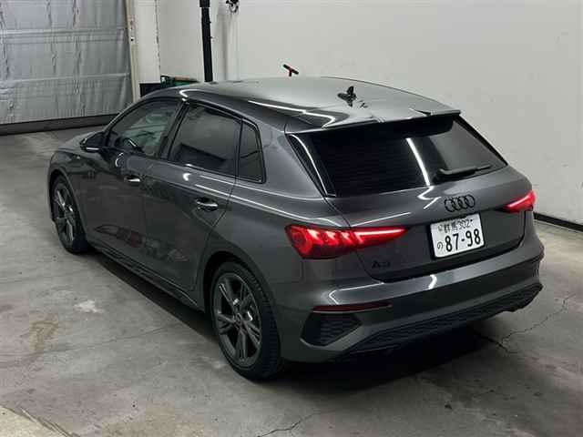 AUDI A3 2024