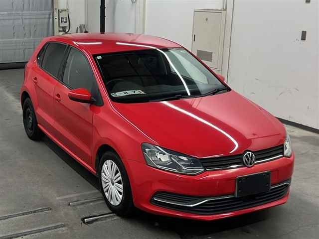 VOLKSWAGEN POLO 2014