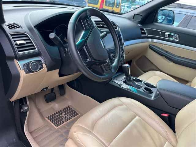 FORD EXPLORER 2016