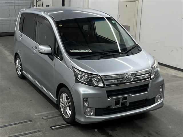 DAIHATSU MOVE 2013