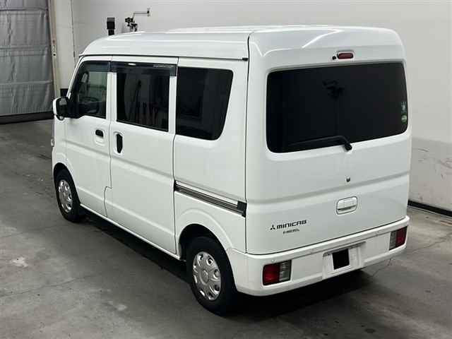 MITSUBISHI MINICAB VAN 2019