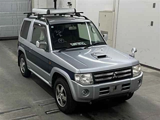 MITSUBISHI PAJERO MINI 2012