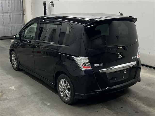 HONDA FREED 2012
