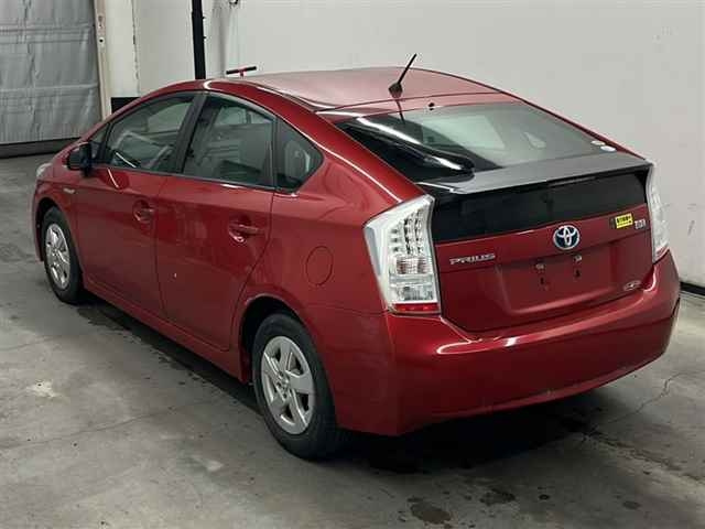 TOYOTA PRIUS 2010