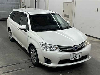 TOYOTA COROLLA FIELDER 2013