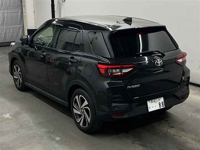 TOYOTA RAIZE 2021