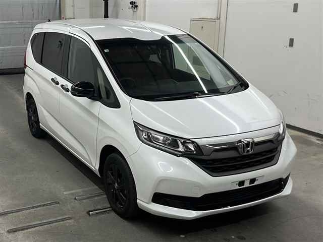 HONDA FREED 2022