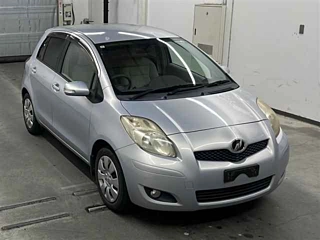 TOYOTA VITZ 2009
