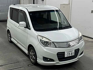 MITSUBISHI DELICA D2 2014