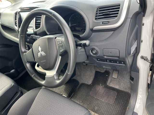 MITSUBISHI DELICA D2 2014