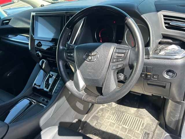 TOYOTA ALPHARD 2020