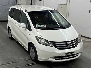 HONDA FREED 2011