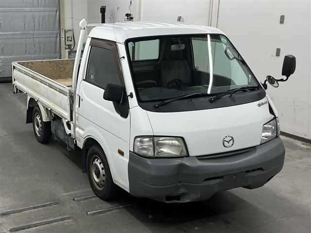 MAZDA BONGO 2012