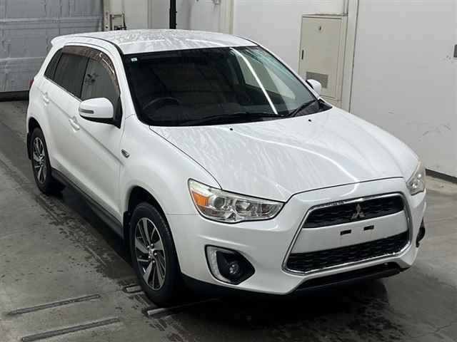 MITSUBISHI RVR 2015