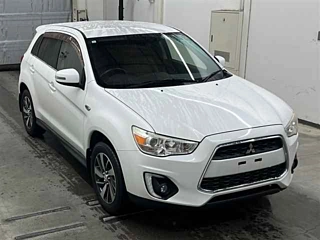 MITSUBISHI RVR 2015