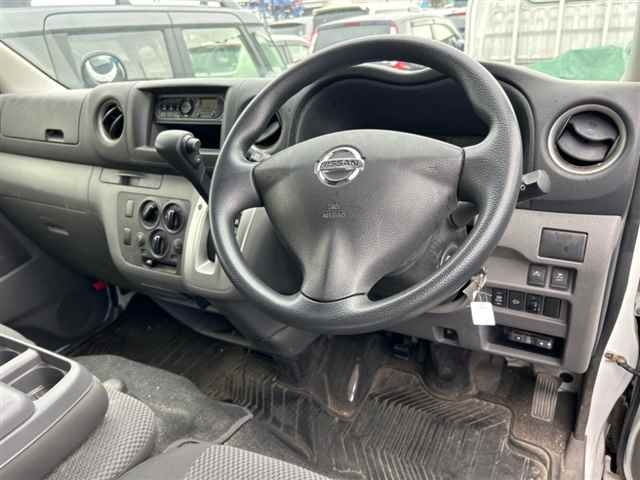 NISSAN CARAVAN VAN 2021