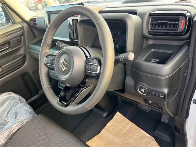 SUZUKI SPACIA GEAR 2024