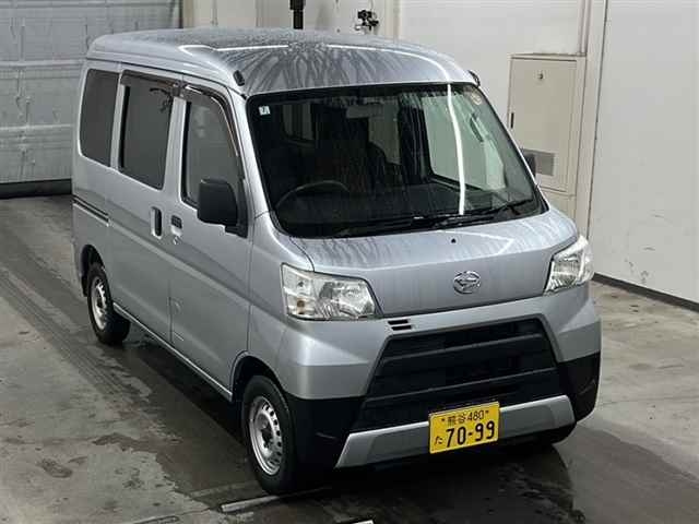 DAIHATSU HIJET VAN 2019