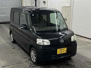 DAIHATSU TANTO 2011