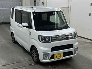 TOYOTA PIXIS MEGA 2022