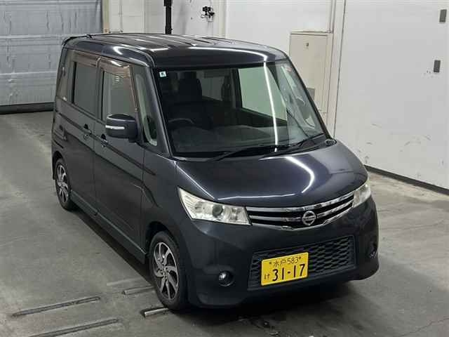 NISSAN ROOX 2012