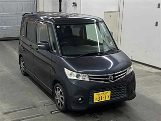 NISSAN ROOX 2012