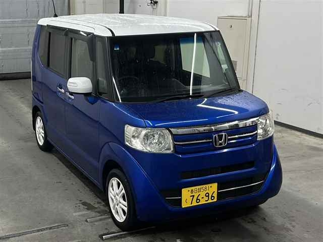 HONDA N BOX 2015