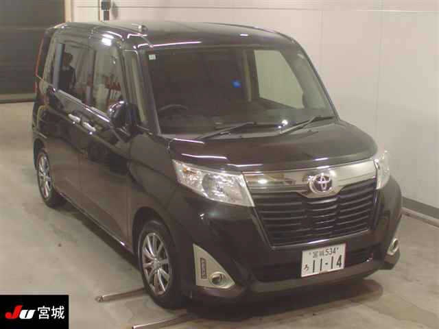 TOYOTA ROOMY 2016
