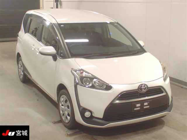 TOYOTA SIENTA 2016