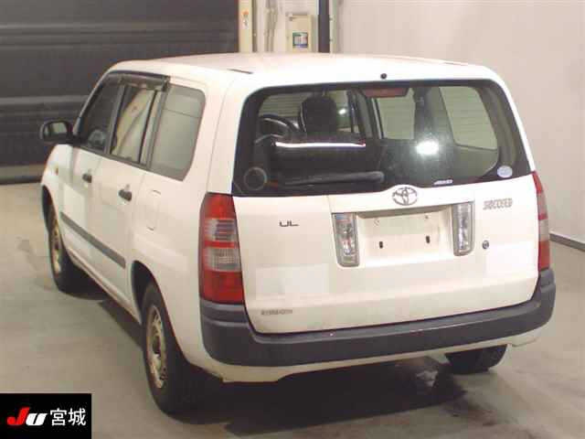 TOYOTA SUCCEED 2013