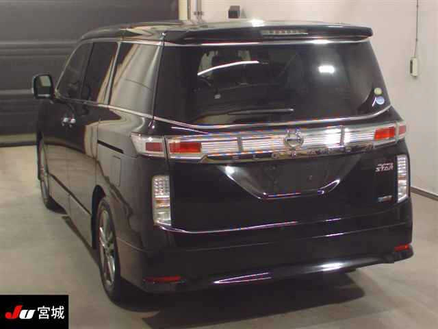 NISSAN ELGRAND 2012