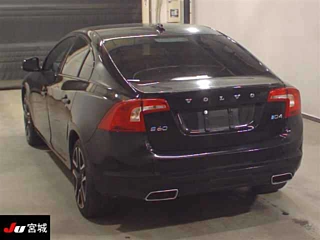 VOLVO S60 2017