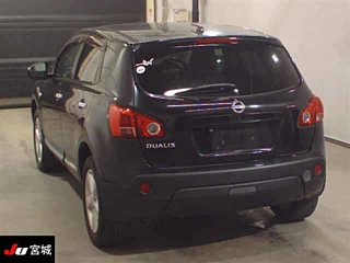 NISSAN DUALIS 2012