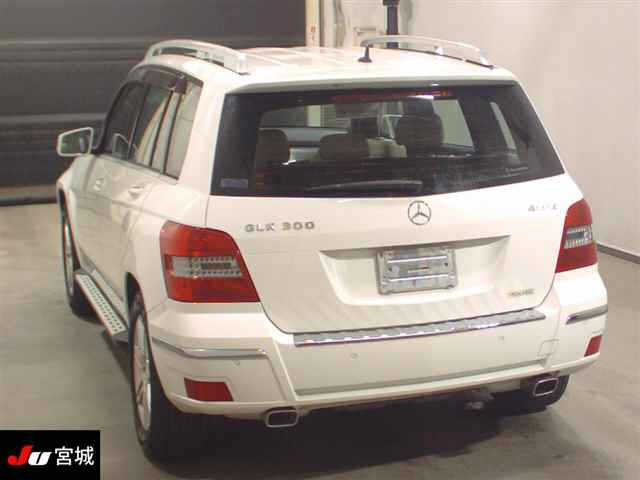 MERCEDES BENZ GLK CLASS 2011