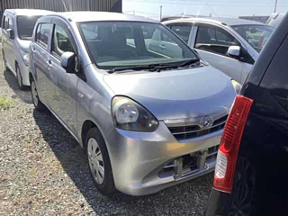 DAIHATSU MIRA E S 2012