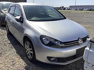 VOLKSWAGEN GOLF 2011