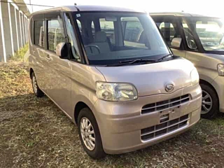 DAIHATSU TANTO 2008