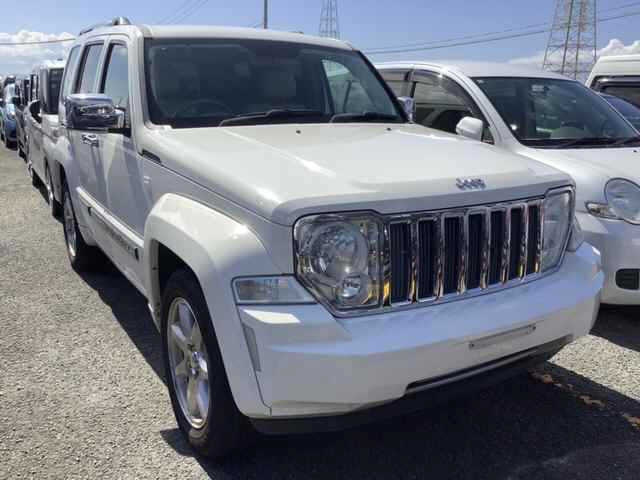 CHRYSLER JEEP CHEROKEE 2010