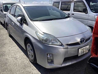 TOYOTA PRIUS 2011