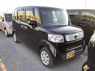 HONDA N BOX 2017