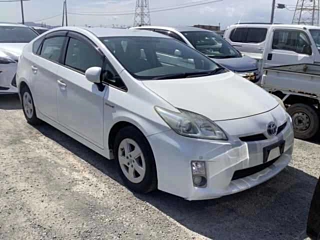 TOYOTA PRIUS 2011