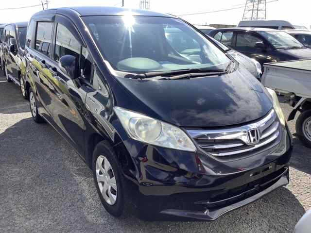 HONDA FREED 2012