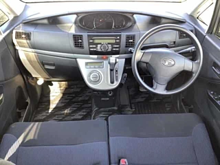 DAIHATSU MOVE 2010