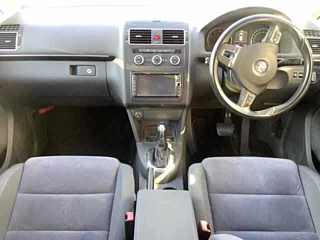 VOLKSWAGEN GOLF TOURAN 2013
