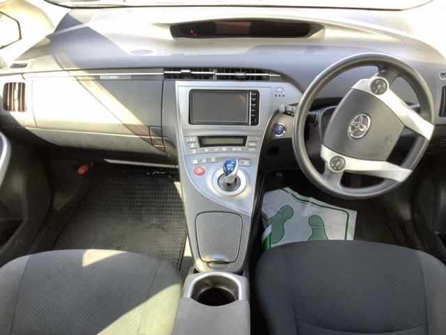 TOYOTA PRIUS 2015