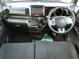 HONDA N BOX 2017