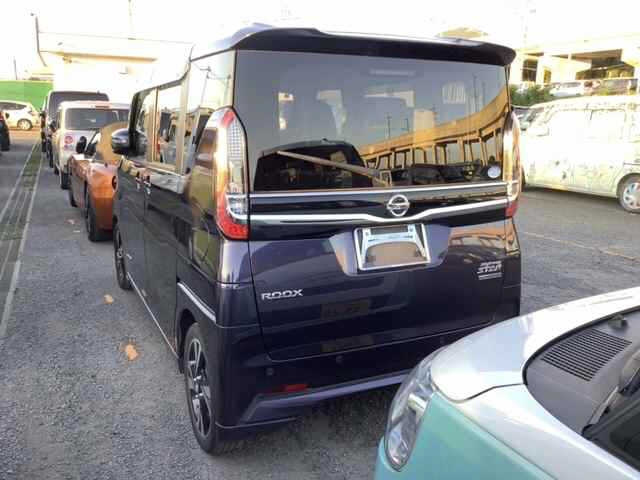 NISSAN ROOX 2021