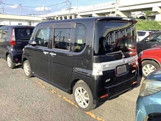DAIHATSU TANTO 2012